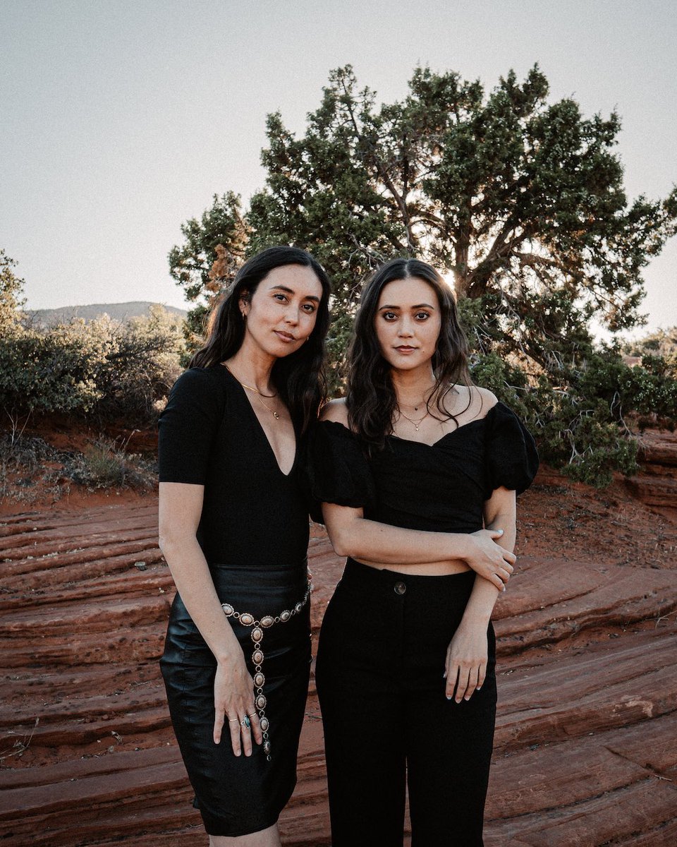 megdia's tweet photo. Our new song “Lungs” is out now

https://t.co/pOUqCTMIqH https://t.co/l0oPuhee6e
