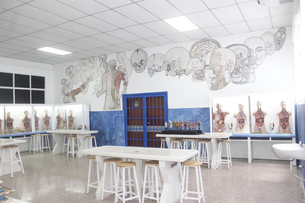 Escuela Ciencias de la Salud de la UDO Bolívar iniciará semestre con espacios rehabilitados  eldiariodeguayana.com.ve/escuela-cienci… vía <a href="/DiariodeGuayana/">El Diario de Guayana</a>

#UDO #Bolívar #01Oct