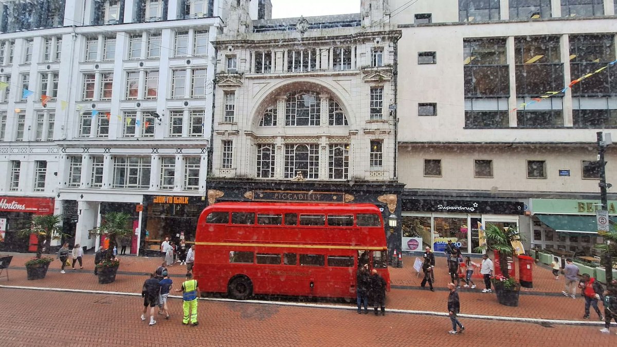 Did you spot Piccadilly Arcade in ITV’s Joan? Although set in 1980s London, much of the filming took place in Birmingham! Watch for more familiar spots as the series continues. Check out these pics from Birmingham Mail!