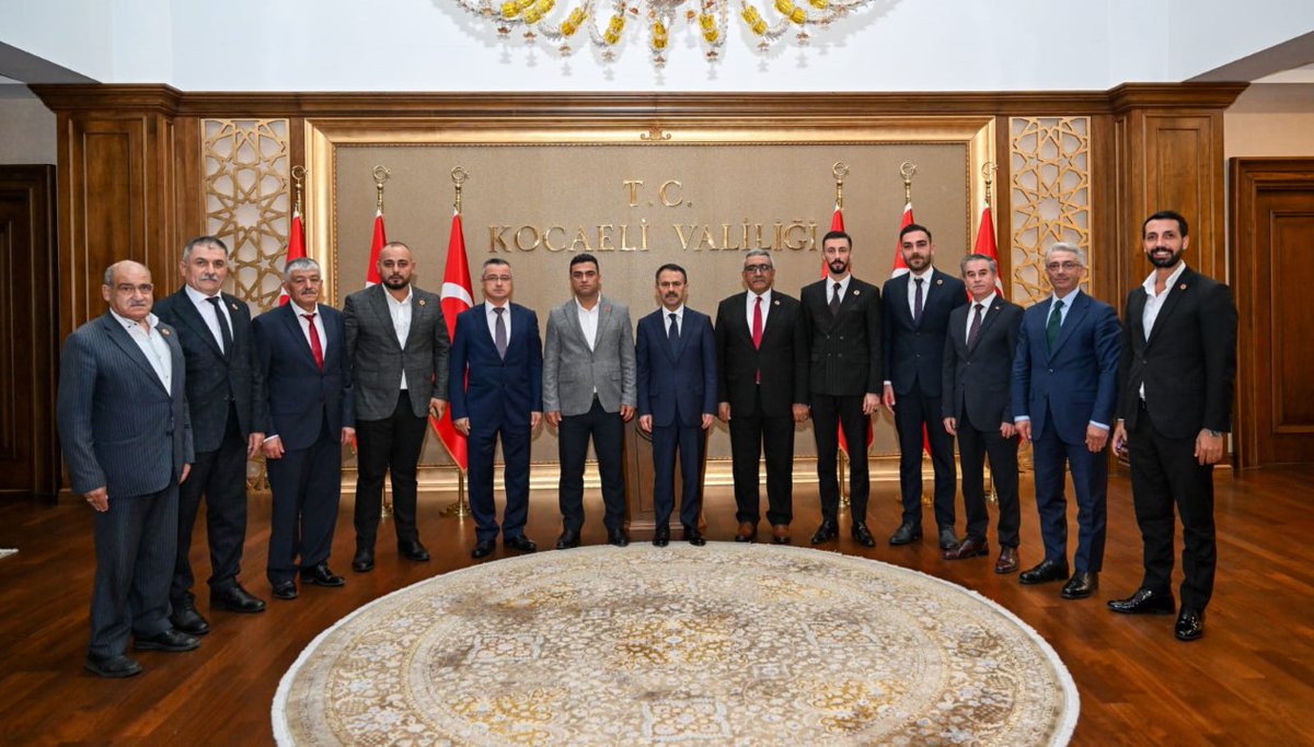 kocaelivaliligi's tweet photo. Vali İlhami Aktaş, Dilovası Mahalle Muhtarları ile Bir Araya Geldi
🔽
https://t.co/E9YFgX2NCe https://t.co/dFXHYKFwIb