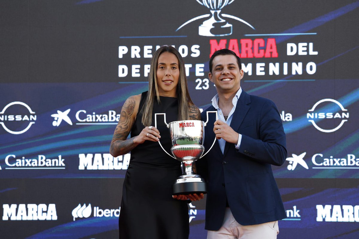 SpainIsFootball's tweet photo. 🏅 The @RFEF at the @marca Women's Sports Awards Ceremony Gala.
In attendance were the Secretary General Álvaro de Miguel, the vice-president Rafael Louzán, @SEFutbolFem coach Montse Tomé and also the president of the @RFFM_oficial, Francisco Díez.
#PremiosMarca https://t.co/FqoRpQmrxX