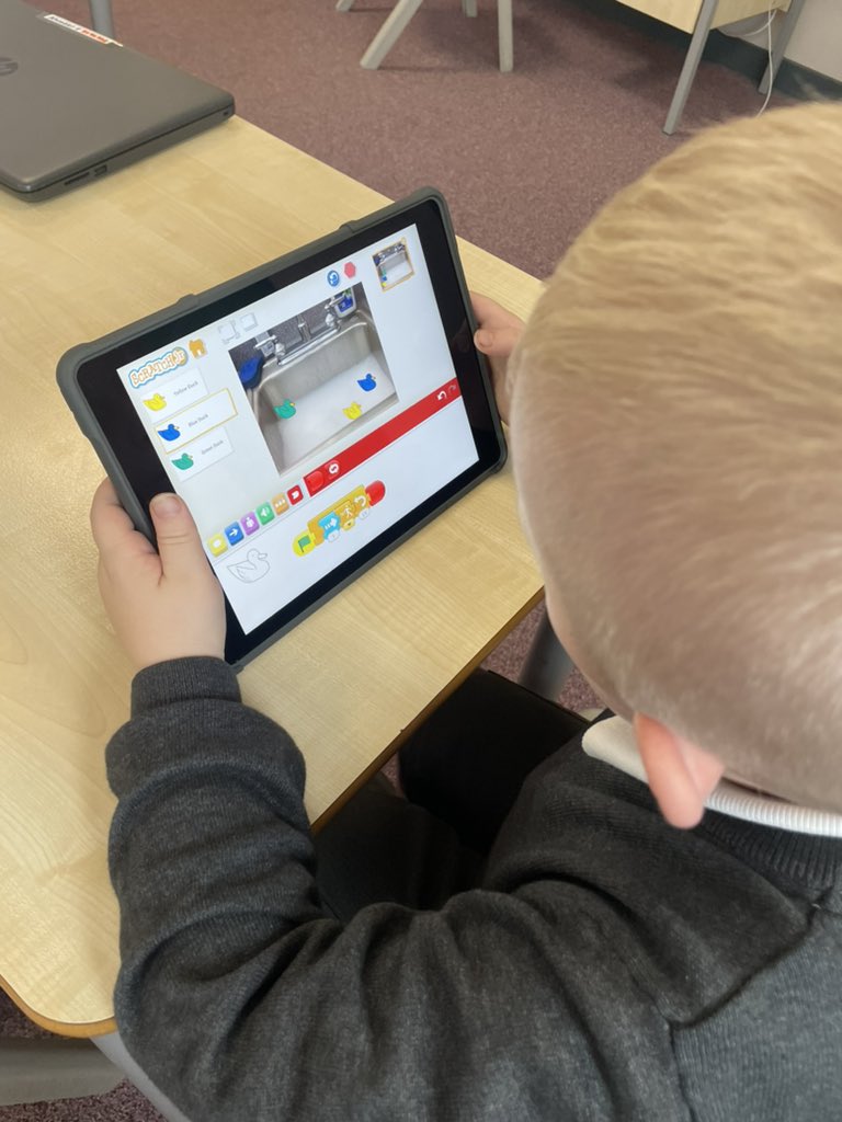 MissMcphersonn's tweet photo. P3 and 4 coding club working hard to create a race by changing the speed of each sprite 🏃 @calderbridgeps @MissPCairney #CalderbridgeDigital https://t.co/aZypNv3F34