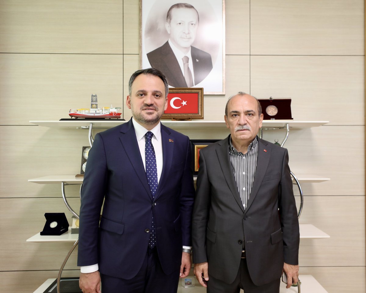 GENÇLİK VE SPOR BAKANLIĞI BAKAN YARDIMCILARINI ZİYARET ETTİK

Genel Başkanımız Yusuf Yazgan, Gençlik ve Spor Bakanlığı Bakan Yardımcıları Prof. Dr. Halis Yunus Ersöz, Doç. Dr. Safa Koçoğlu ve Dr. Enes Eminoğlu’nu ziyaret etti. 

Genel Başkan Yardımcımız Ahmet Kızıl, Ankara 9