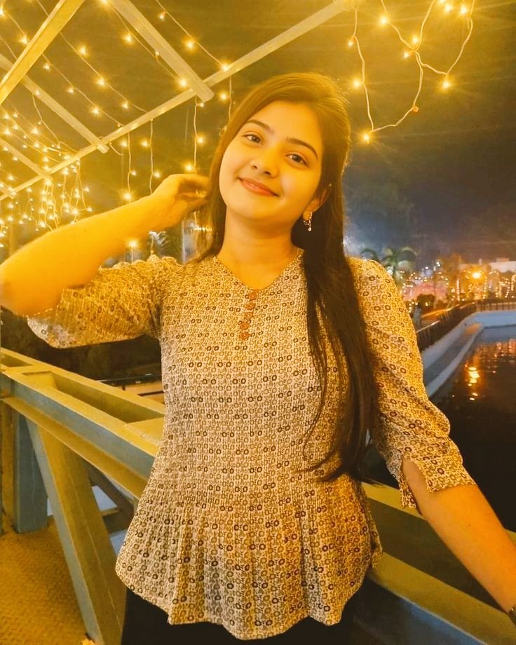 कोई कानपुर या लखनऊ से है क्या..?