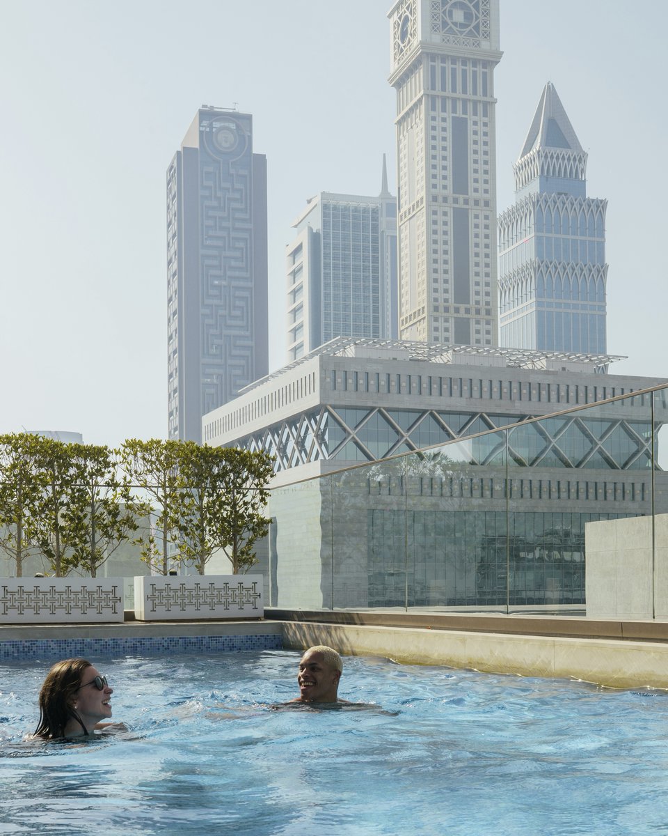 @fsdubaidifc has that end-of-day glow. ​

We've saved you the front-row seat for Sunset Sips at Glasswater Pool, where every Thursday and Friday, 5–7 pm, sundowners come with dips and a side of a glimmering skyline.​
​
#FourSeasons #FSDubaiDIFC