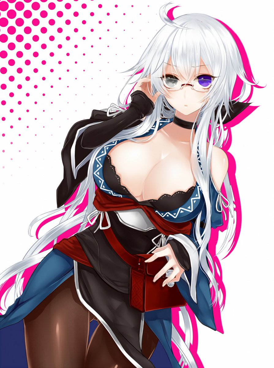 IcySphinx's tweet photo. “I heard Draco got some new toy- I mean, guild members… I could go for a beach day…” https://t.co/NXPfIXgI7f