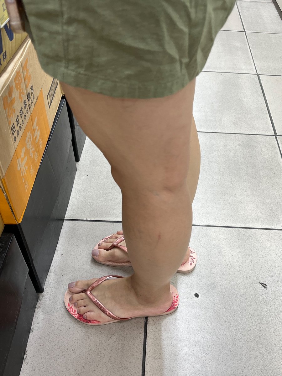 flipflops68's tweet photo. 颱風來了 https://t.co/e29r6FPKhr
