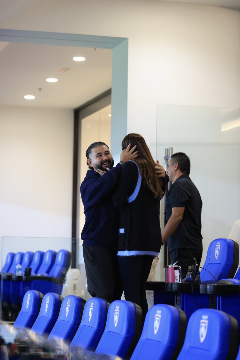 HRHJohorII's tweet photo. Pure passion  🤲🏻💙♥️ https://t.co/e8MzjF0nzm
