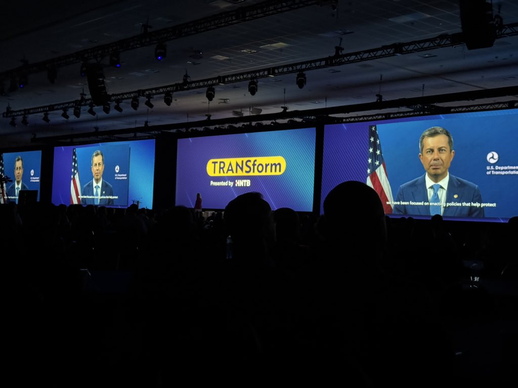 TomGerend's tweet photo. Looking forward to hearing from @SecretaryPete and @FTA_DOT's @Veevanterpool at #APTATransform today.
Our #kcstreetcar renaissance in Kansas City is thanks in large part to our ability to secure critical federal grant funding. True Local+Federal partnership as it should be. https://t.co/nCF4e5isqo
