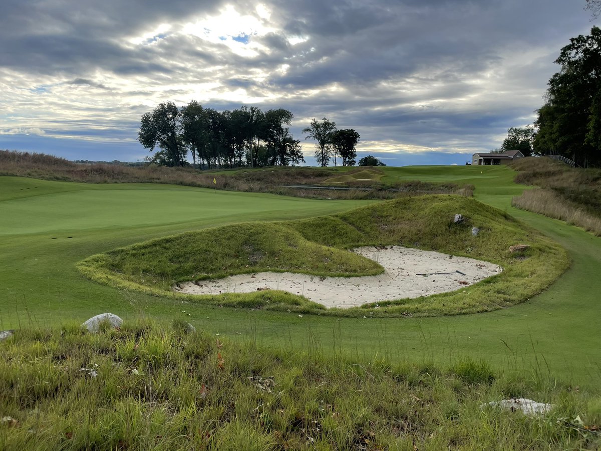 lipouts's tweet photo. Had a great time the other day taking a spin through the Sink Hole par-3 course at The Club at Olde Stone in Bowling Green, Kentucky with Dan Smith. Loads of fun! https://t.co/TrasyZ54ha
