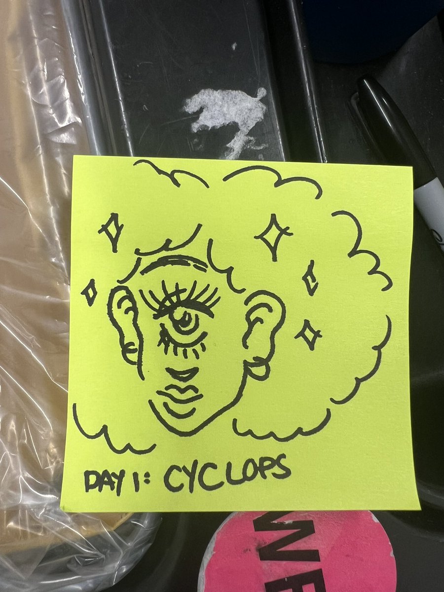 Squirrel In A Trenchcoat ( she/her) tweet media