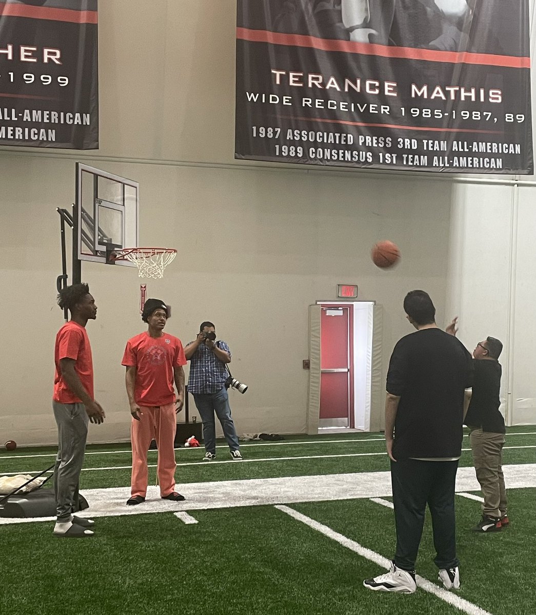 UNM Inclusive Sports Day underway! <a href="/ABQschools/">Albuquerque Public Schools</a>