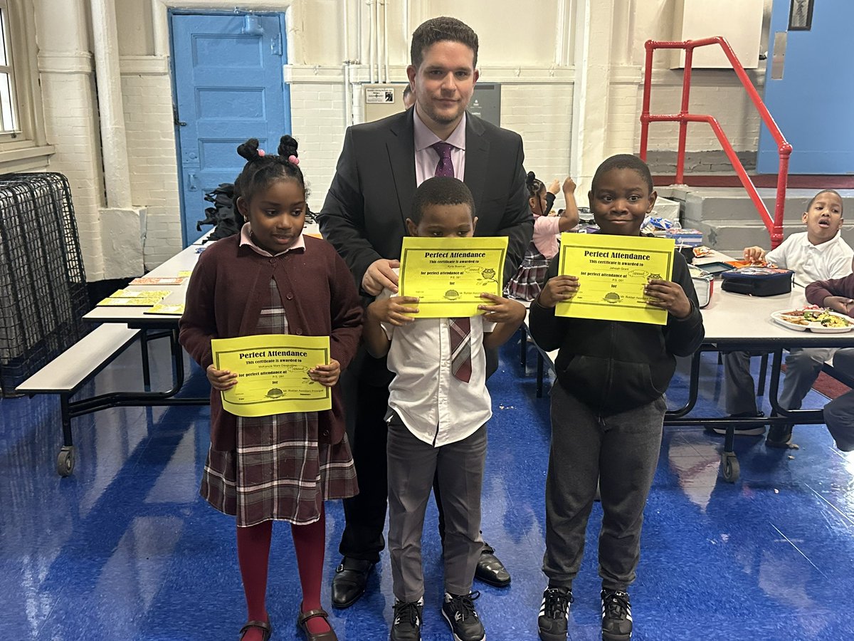 TheAlbanyAvenueSchool tweet media