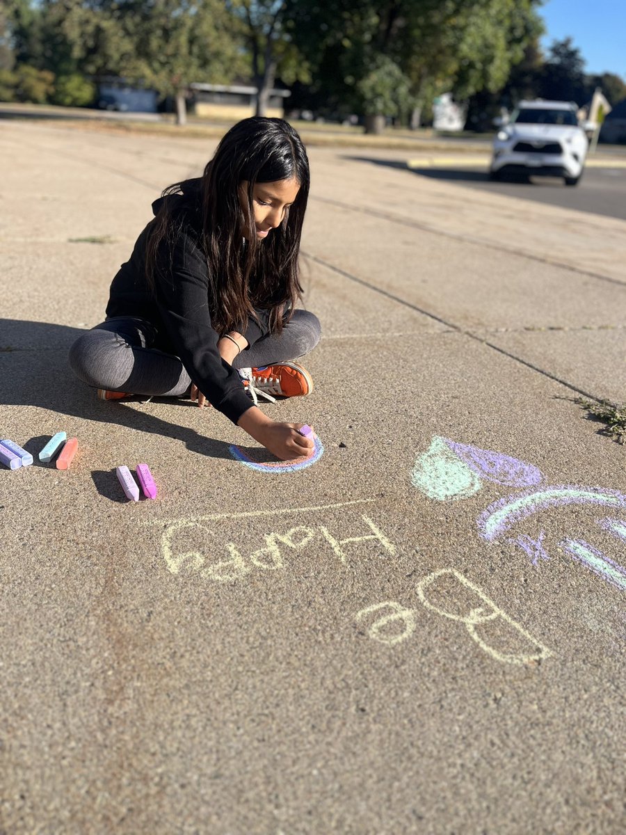 ShakoWest's tweet photo. Kicking off National Bullying Prevention Month with some positive drawings and messages! https://t.co/irpd3R9rHl