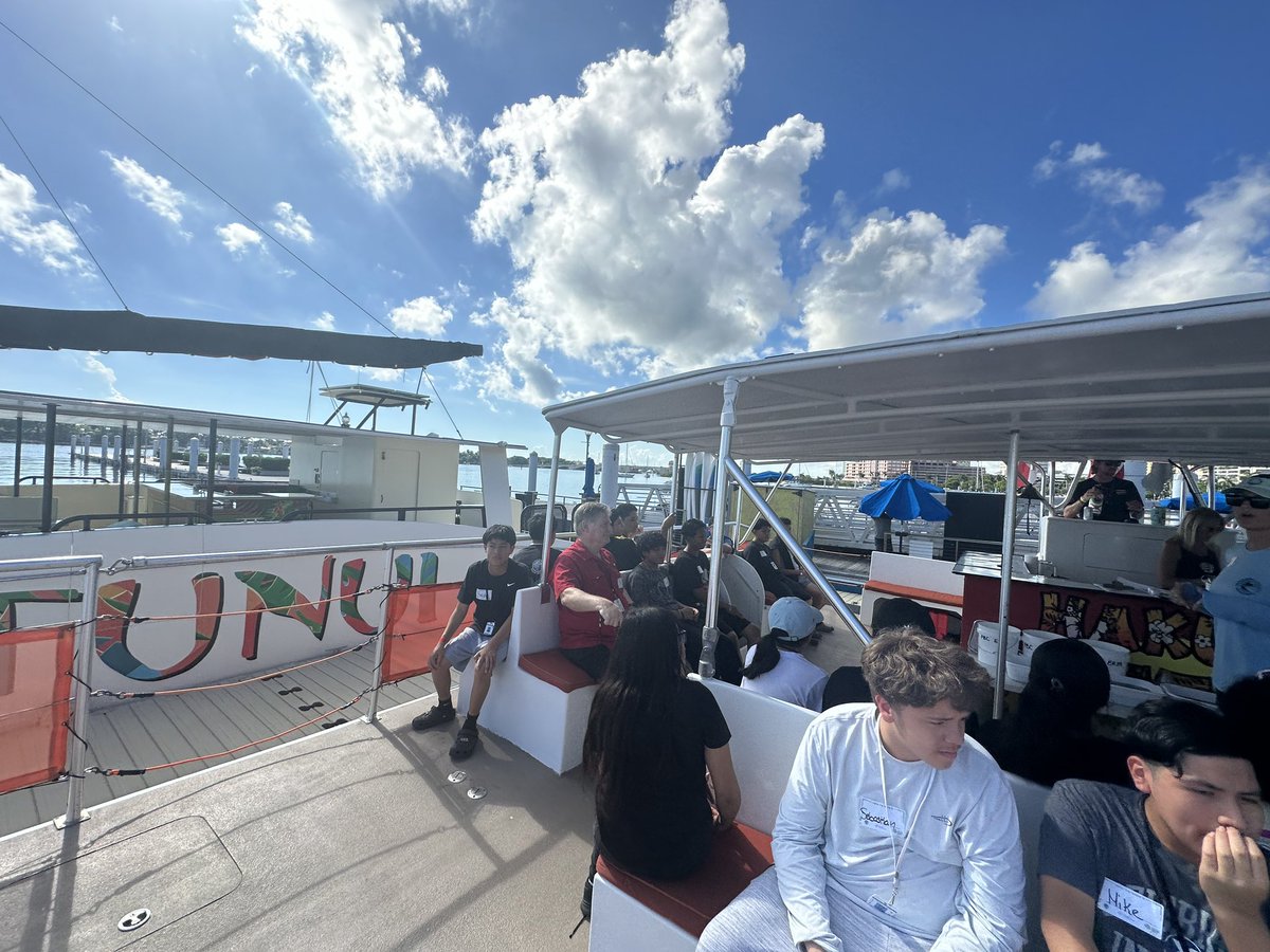 LWMSWarriors's tweet image. 🚤👏 Congrats to our outstanding Science achievers! These Warriors earned a spot on the Hakuna Matata boat ride for their hard work and dedication in Science. 🌊🔬 #ScienceStars @CaelethiaTaylor @AP_Makowski @ExpatEducatorTJ @LaquandraGolf