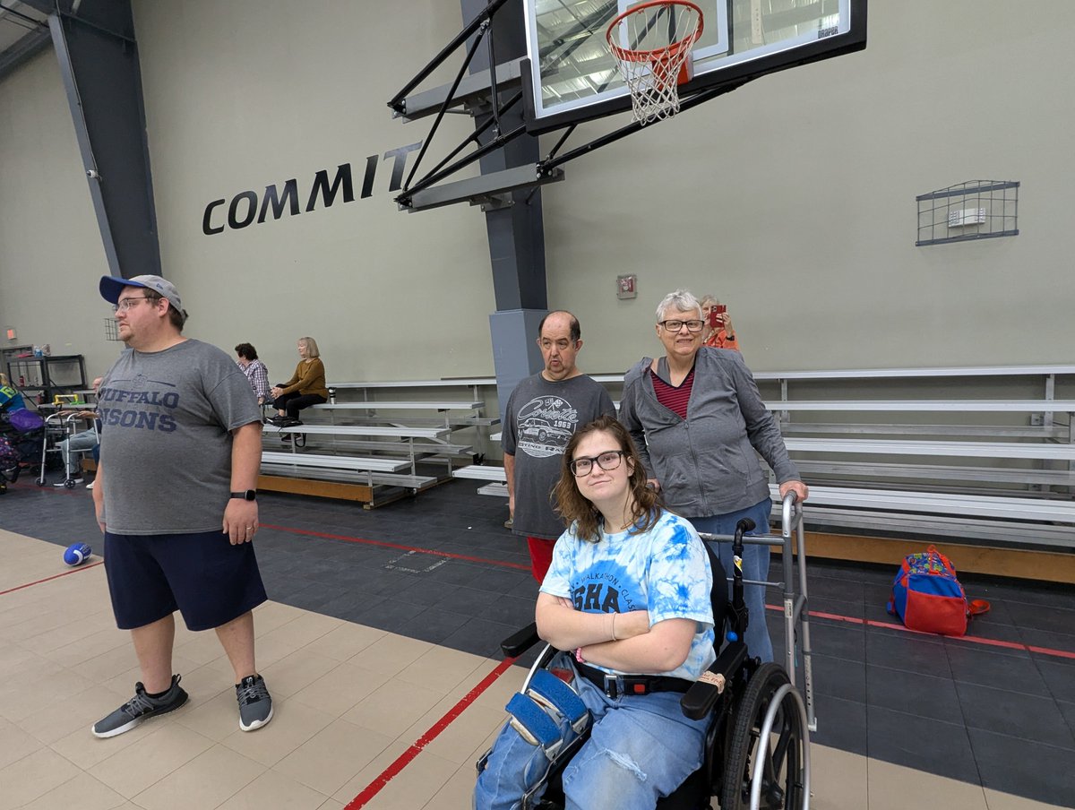 SABAH_Inc's tweet image. While we wait for the Hamburg Town Rink to reopen, SABAH&apos;s Hamburg participants are enjoying some incredibly fun-filled sessions at The Rock in  West Seneca! @TheChampProject