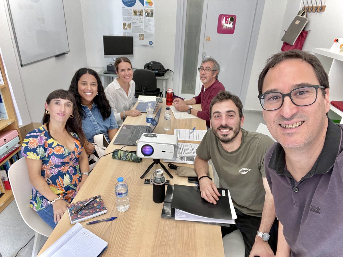 Dan Rodríguez-García tweet media