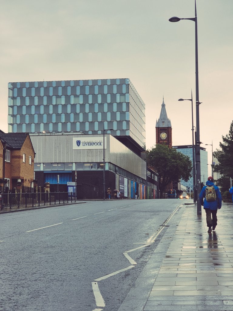 J_Allkja's tweet image. First day as a postdoc in the Open Innovation Hub for Antimicrobial Surfaces @LivUni! Looking forward to exploring new research opportunities! 👩‍🔬🔬🧫 #biofilms #surfacescience