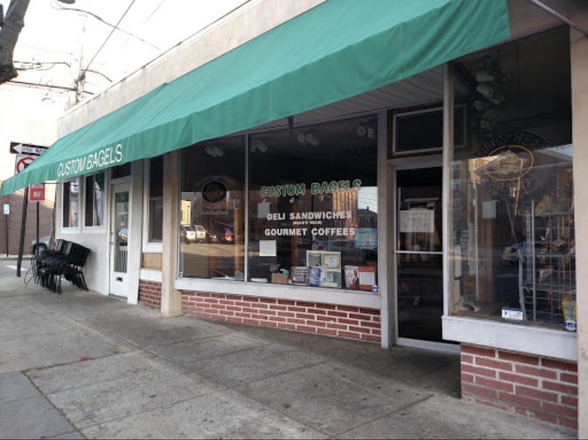 Congrats to Custom Bagels in Media on Olive st. for being selected as Delco’s “Best Bagel” 2024. 👏👏👏 #Delco
