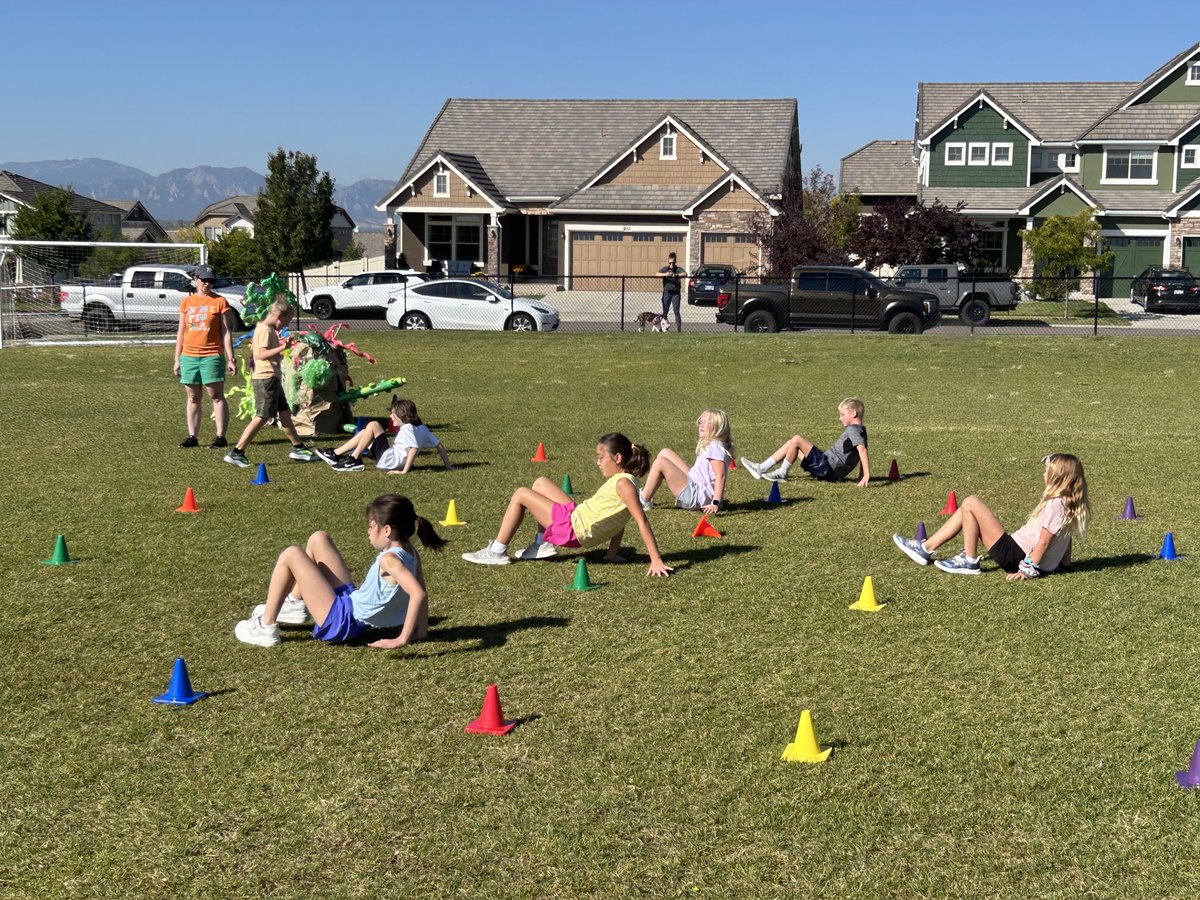 Our Fun Run raised roughly $60,000.  Great work Highlands’s community!!
⁦<a href="/SVVSDsupt/">Jackie Kapushion, Ed.D.</a>⁩ 
⁦<a href="/DPerfettiDeany/">Dina Perfetti-Deany</a>⁩ 
#StVrainStorm