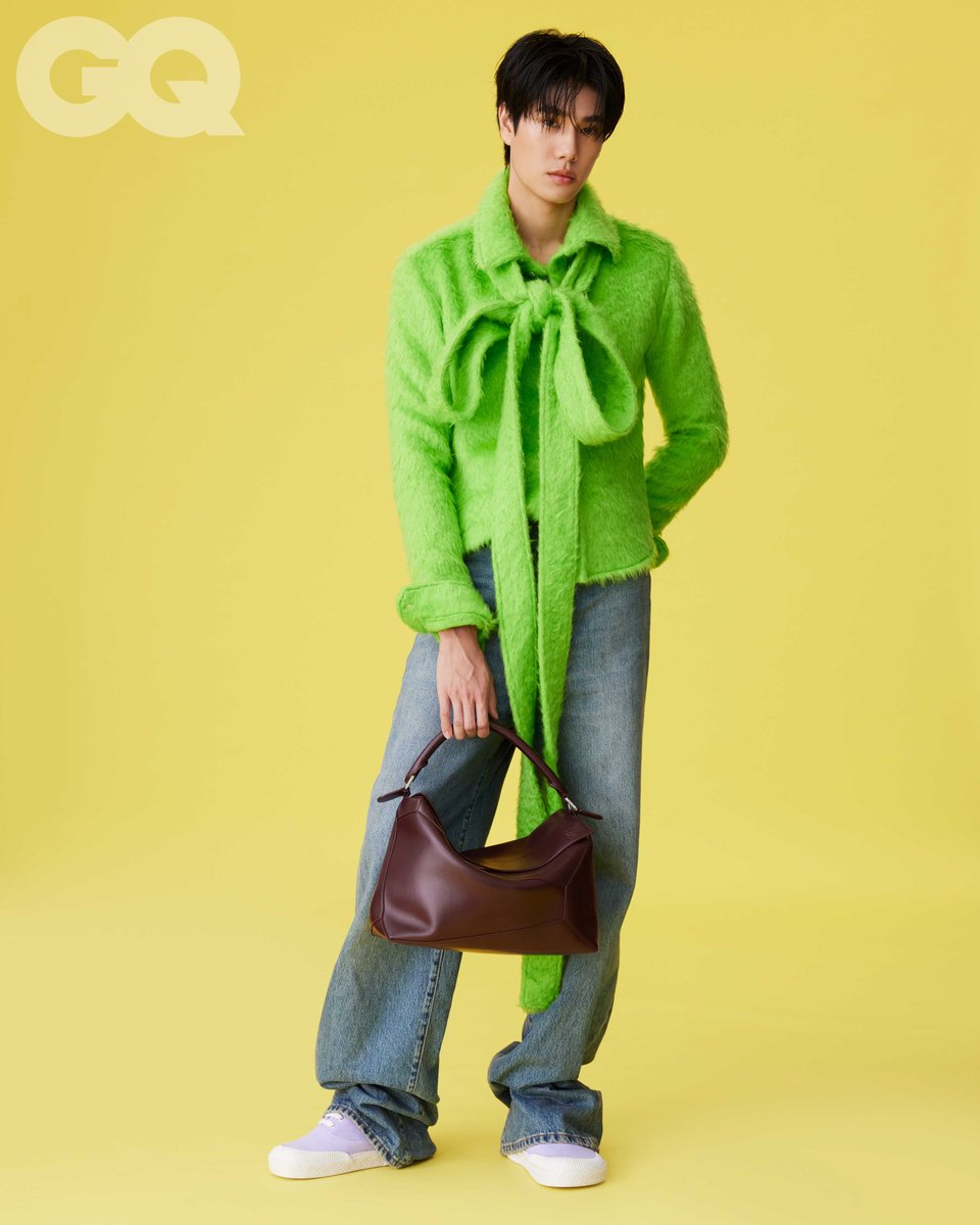 LOEWE tweet media