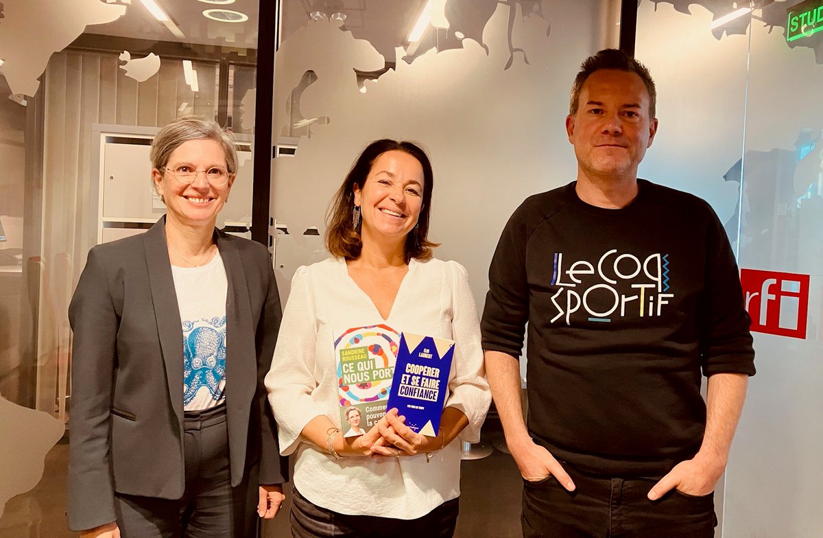C'est Pas Du Vent! (@cestpasduvent) on Twitter photo 👉 Coopérer pour éviter la catastrophe ...
Rdv avec la députée écologiste Sandrine Rousseau <a href="/sandrousseau/">Sandrine Rousseau</a> pour "Ce qui nous porte" <a href="/EditionsduSeuil/">Éditions du Seuil</a> et l'économiste Eloi Laurent pour "Coopérer et se faire confiance" <a href="/Ruedelechiquier/">Rue de l’échiquier</a>
📻<a href="/RFI/">RFI</a>mag @RFI à 14h10 Tu, 16h10 h de Paris 👉 Coopérer pour éviter la catastrophe ...
Rdv avec la députée écologiste Sandrine Rousseau <a href="/sandrousseau/">Sandrine Rousseau</a> pour "Ce qui nous porte" <a href="/EditionsduSeuil/">Éditions du Seuil</a> et l'économiste Eloi Laurent pour "Coopérer et se faire confiance" <a href="/Ruedelechiquier/">Rue de l’échiquier</a>
📻<a href="/RFI/">RFI</a>mag @RFI à 14h10 Tu, 16h10 h de Paris
