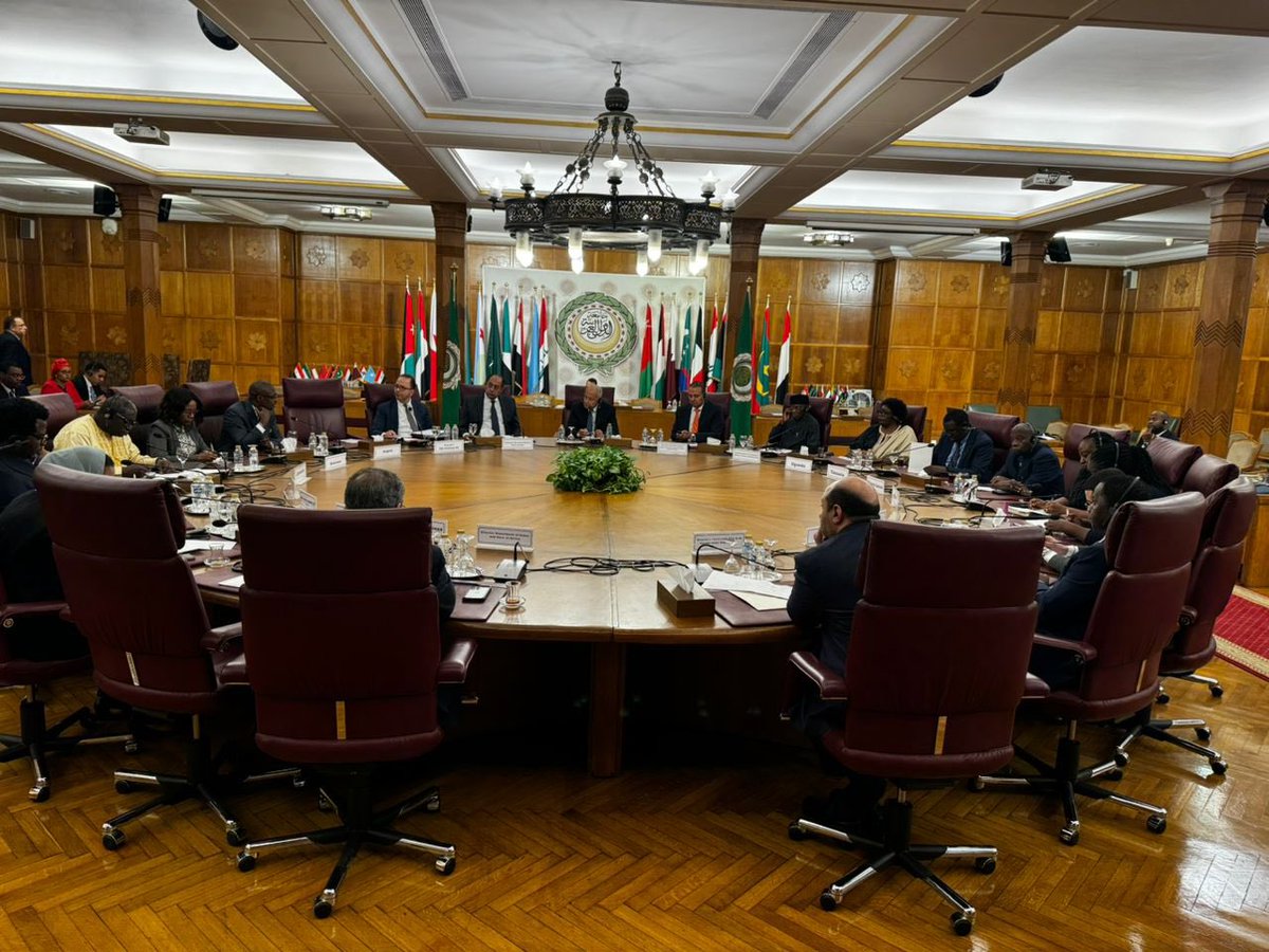 AUC_PAPS's tweet photo. The #AUPSC undertook a peace mission to Cairo, Egypt and held a consultative meeting with H.E. Ahmed Abou El Gheit, SG of the League of Arab States. The PSC and the SG emphasized the need to enhance coordination and cooperation on peace and security issues of mutual interest 1/2 https://t.co/aILUEbHHpw