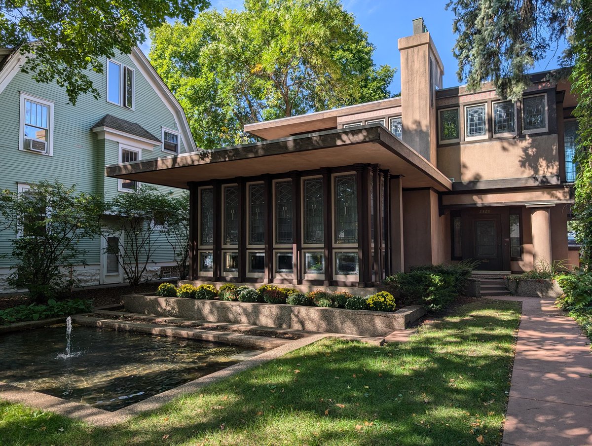 Jennifer Olivarez (@jkomarolivarez) on Twitter photo The house looks especially nice this morning. #PurcellCutts <a href="/artsmia/">Minneapolis Institute of Art</a> <a href="/mia_decorative/">MIA: Decorative Arts, Textiles and Sculpture (Bot)</a> #PrairieSchool The house looks especially nice this morning. #PurcellCutts <a href="/artsmia/">Minneapolis Institute of Art</a> <a href="/mia_decorative/">MIA: Decorative Arts, Textiles and Sculpture (Bot)</a> #PrairieSchool