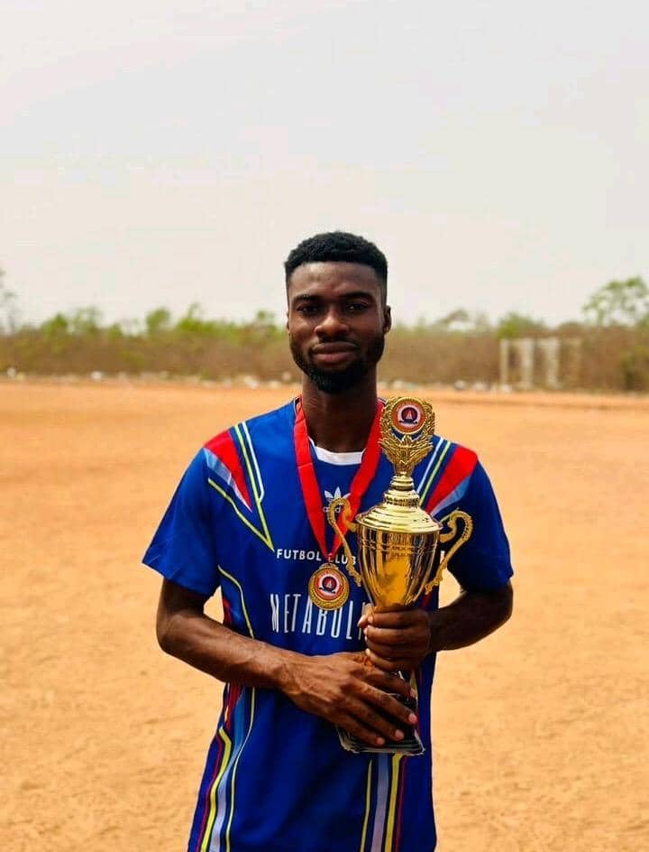 LivingLegendFC's tweet photo. ✅✅✅✅✅✅✅✅✅✅

🚨🚨DONE DEAL Sholadoye Ayodeji SIGNS WITH LIVING LEGEND FC🚨🚨

The wait is over .The Midfielder now part of LIVING LEGEND FC! A new chapter begins, and we’re ready to make waves with this incredible addition. Stay tuned. https://t.co/ffjzUmryVP