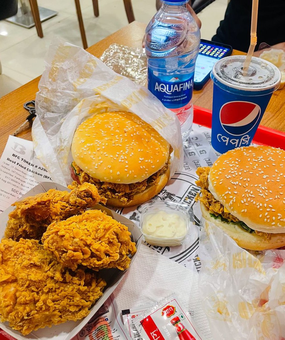 hungrayhope's tweet photo. Foodi #TheGOAT #foodpics https://t.co/NXn4qpTtzm