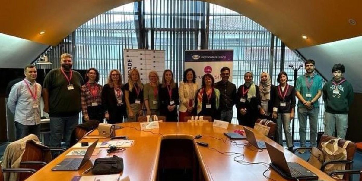 Osmangazi_MEM's tweet photo. Eco-Maker projemizin 2. ulus ötesi toplantısı İspanya, Ferrol Coruna Üniversitesi ev sahipliğinde gerçekleştirildi.Pınar Ünal Akpınar ve Proje danışmanı BTÜ Dr.Oya Güler katıldı.
#steam
#maker 
#elearning
 @MetinSEZER_16
 @ulusalajans
 @denopses
 @akpinarpinarunal
 @ecomaker2024 https://t.co/v2KvLqoVLY