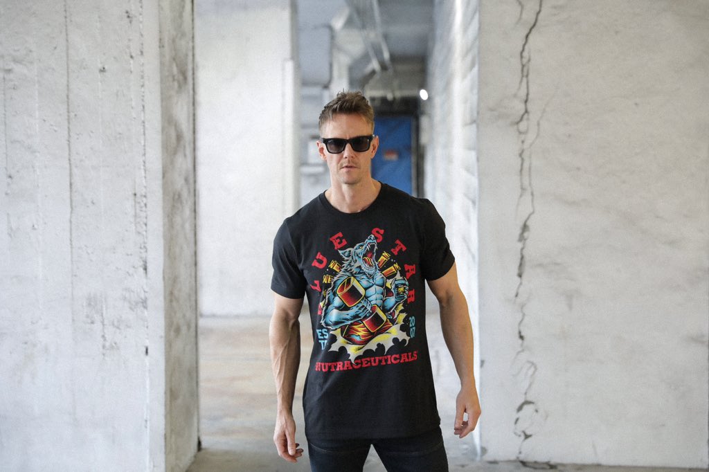 RobRiches's tweet image. Loving these new Werewolf limited edition tee’s that drop today on @bluestarnutraceuticals - go check them out and pick one up while stocks last.

Link in my current story post.

#bluestarnutraceuticals #betterbydesign #werewolftee