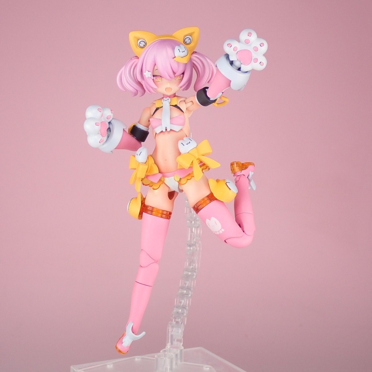 samuna155's tweet image. PUNI☆MOFUマオむっちもちカスタム
完成しました。
お腹と太ももと胸を盛るなどしてみました。良い感じのできたと思います。
#メガミデバイス