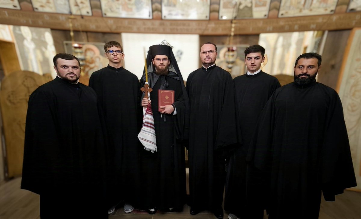 ByzantineChoir's tweet photo. 30 septembrie 2024 | Tundere în monahism la Mănăstirea Budești
#eormmsm https://t.co/Fa4OSShLVY