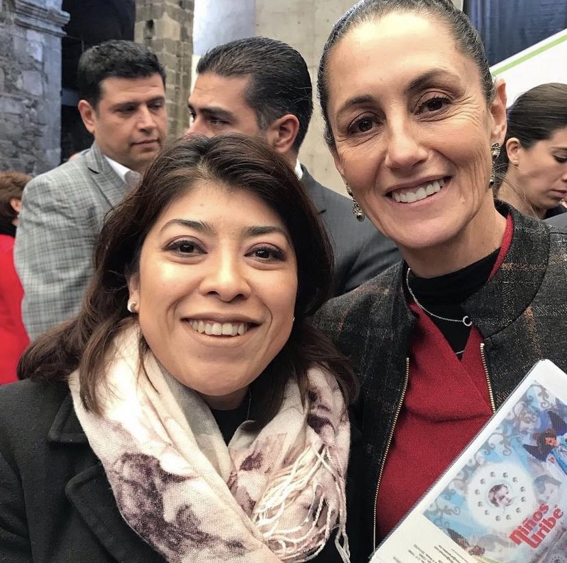 "Soy madre, abuela, científica y mujer de fe a partir de hoy, por voluntad del pueblo de México, la Presidenta Constitucional de México". <a href="/Claudiashein/">Claudia Sheinbaum Pardo</a> 

#1octubre #EsTiempoDeMujeres