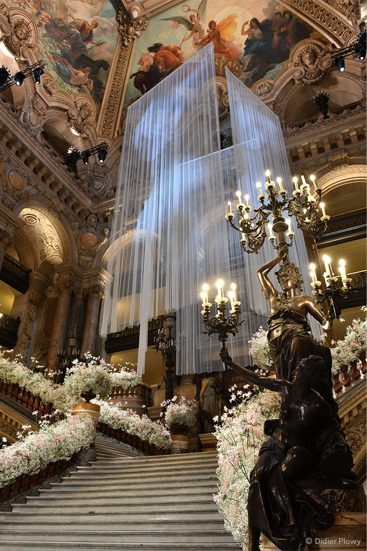 operadeparis's tweet photo. ✨ Le Gala d’ouverture de la saison de danse aura lieu ce soir au Palais Garnier, un moment fort pour l’institution !

🩰 Au programme : le Défilé du Ballet et les œuvres de William Forsythe, Johan Inger et My’Kal Stromile.

#GO2425 https://t.co/gy2oswxfgT