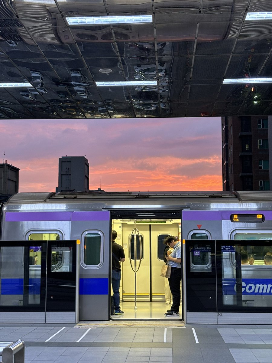 Le calme avant le typhon… Taipei 01/10