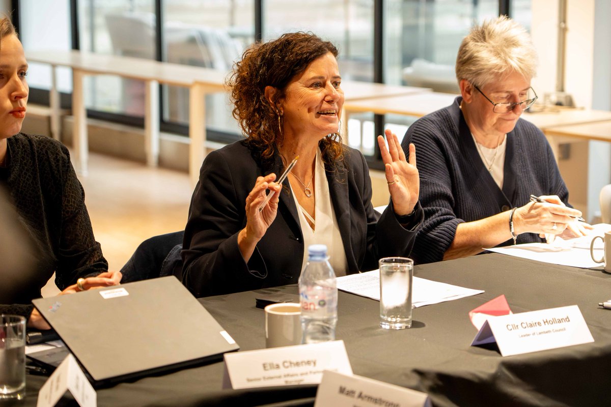 lambeth_council's tweet photo. Great to be joined by @howarddawber, Deputy Mayor of London, at the Lambeth Strategic Partnership meeting hosted by @SusVentures. A fantastic opportunity to collaborate on inclusive growth and opportunities for residents. https://t.co/gKvzsPPr3u