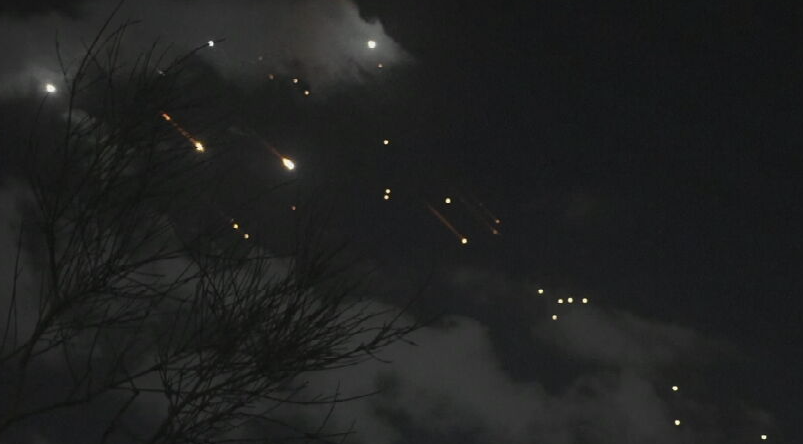 itvnews's tweet photo. Iran launches missile attack on Israel, IDF says

Read more: https://t.co/CuVHLVNRz8 https://t.co/RlUocYXJlx