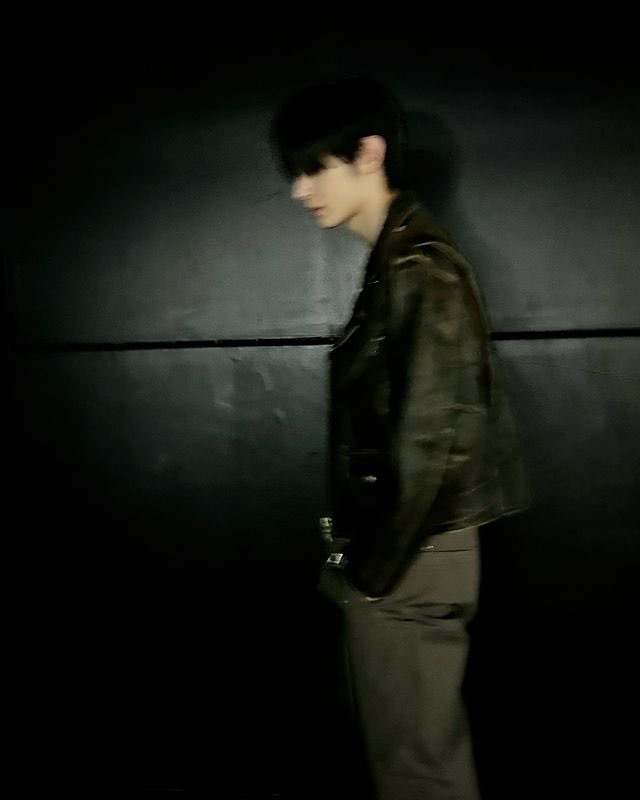 Sunmhoon's tweet photo. Out of focus, but you can still focus on me. https://t.co/IgLRZrEZOx