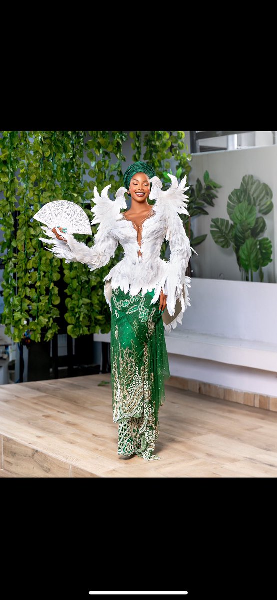 Tacha1Tacha's tweet photo. Look at how stylish and gorgeous she loooks😍😘 #TachaTitans𓄍 #bbnaija2024 #Bbnaija #bbnaijaseason9 #BBNaijaS9xHerMoneyHerPower https://t.co/fguWTVMbGK