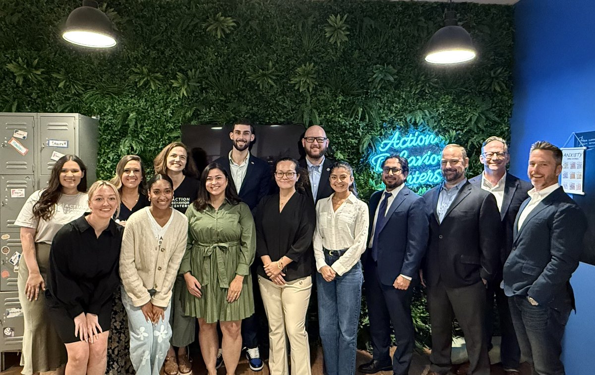 TX_ECC's tweet photo. ABA therapy can help children on the autism spectrum lead rich and fulfilling lives. 

Action Behavior Centers deliver these critical services to families across Texas. 

Thank you to the incredible team, parents, and kiddos at @ActionBehavior Stone Oak for showing us around! https://t.co/GY2jbCbGuH