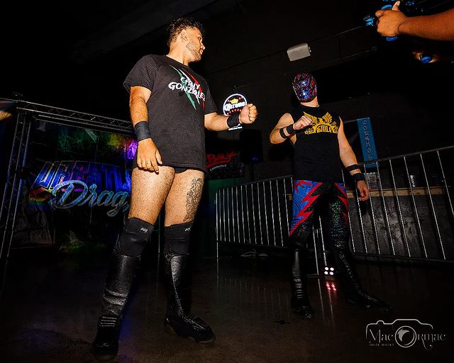 flyaguilafly's tweet photo. United we stand, divided we fall.🦅
@wrestledrag
#UnidosSomosMasFuertes https://t.co/rOfN255uzl