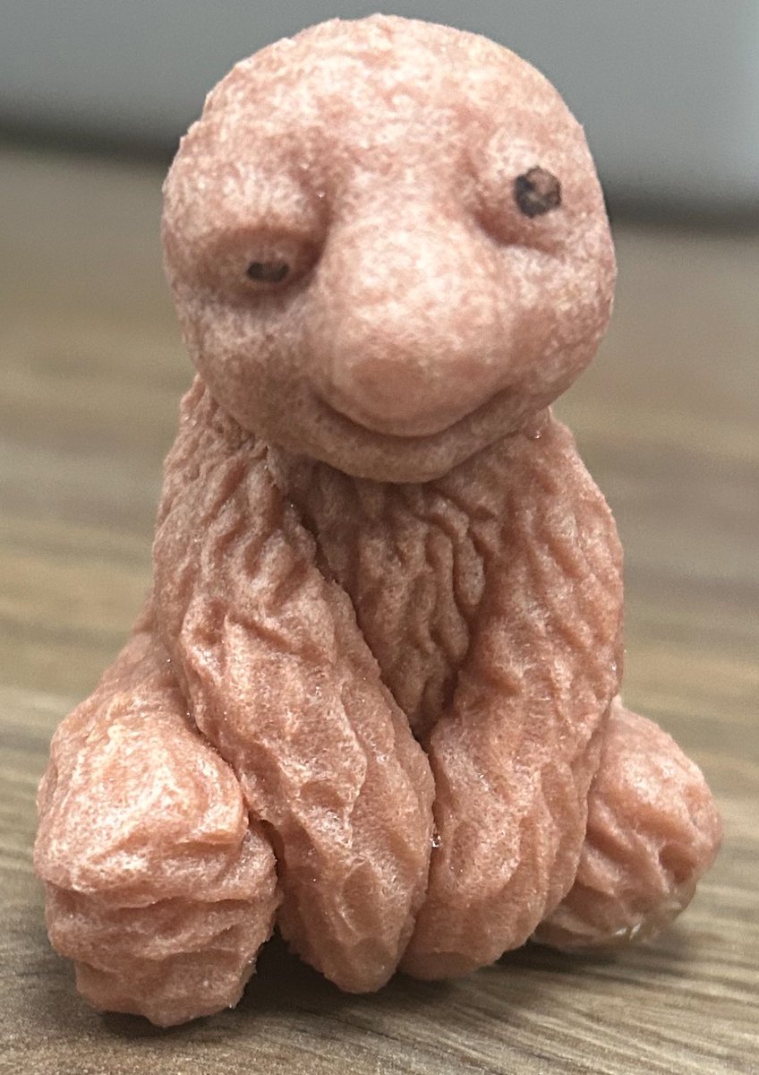 ratqueenbee's tweet photo. him https://t.co/ILMPIwlrA3