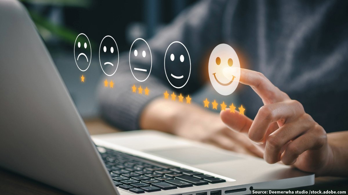 USGAO's tweet image. Today is @Performancegov’s #CXDay, which emphasizes efforts to improve Americans’ customer experience with federal agencies.

We looked at how OMB worked with agencies to improve customer experience, including during life experiences like retirement: gao.gov/products/gao-2…