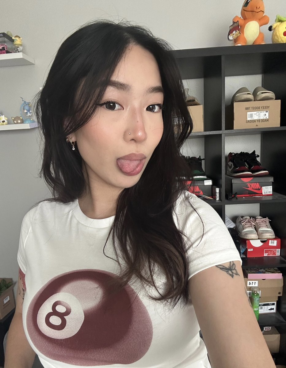 harmoneeyang tweet picture