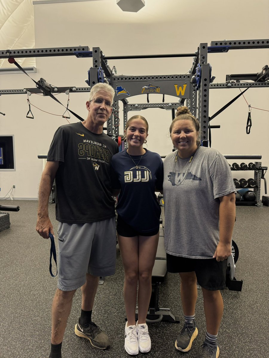 carlywoolard08's tweet photo. ⭐️FIRST OFFER⭐️
I’m so excited about my first official visit and offer from North Carolina Wesleyan University!!! I had an amazing time and the coaches were so welcoming and informative. I am very grateful and can’t wait to see where this takes me.🤍🤍 https://t.co/e9Gp32TouE