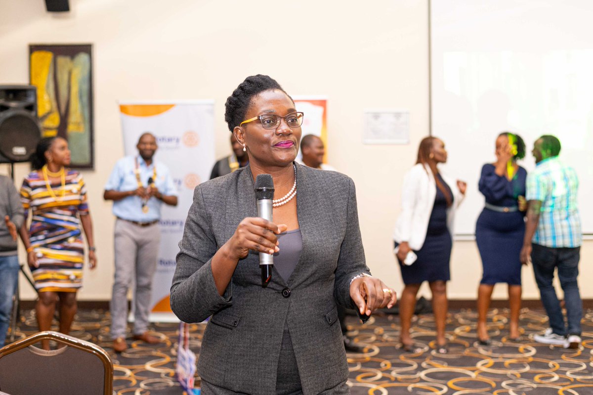 rckampalanorth's tweet photo. Pictorial highlights of the joint #WindDownMonday fellowship with our partners in service
@KampalaSouth hosted at @ProteaKampalaH
during #RotaryKlaNorthMeets📸:@kabderrick https://t.co/hmeSKZW7YC