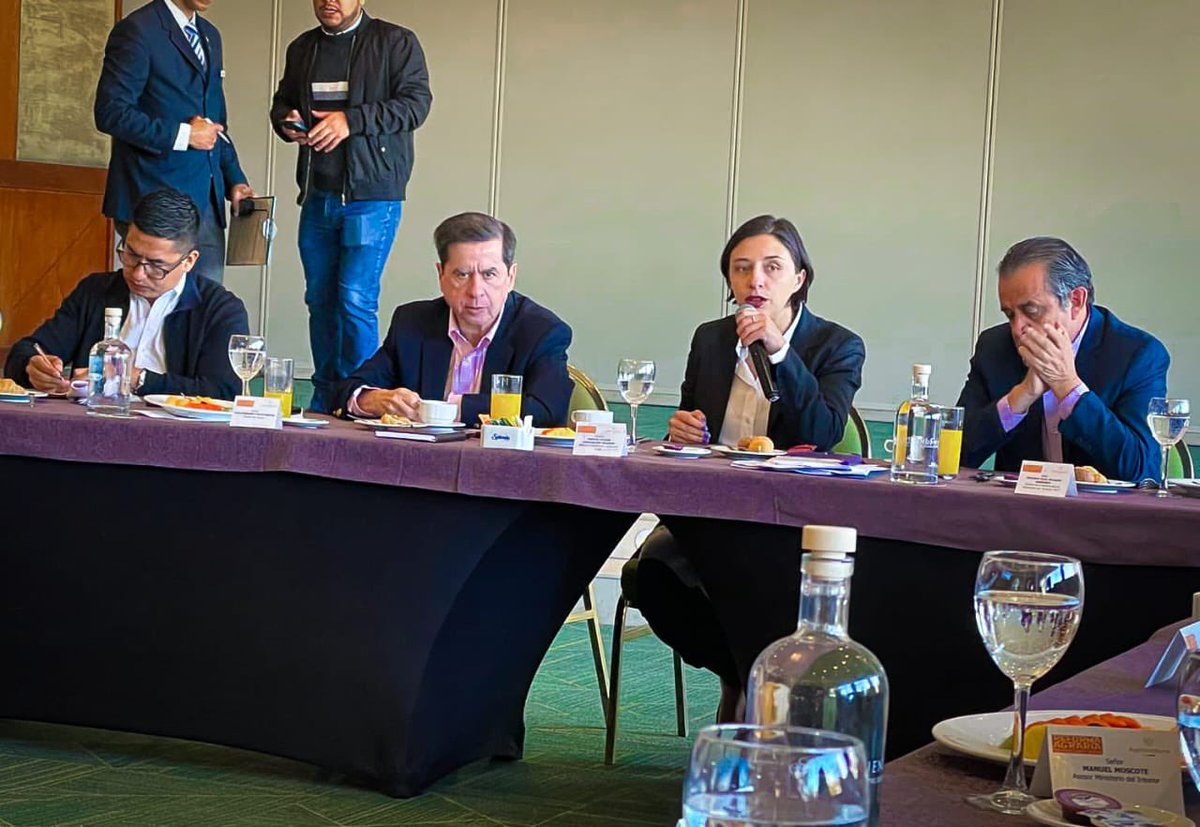 dorairey's tweet photo. La @UPRAColombia participó en la mesa de articulación entre el @MinInterior y @MinAgricultura y sus entidades para la construcción de #PactosTerritoriales enfocados en la vinculación del ordenamiento productivo agropecuario.

En la #UPRA apostamos por los territorios: 

Abro 🧵 https://t.co/9BrvSDgLSz
