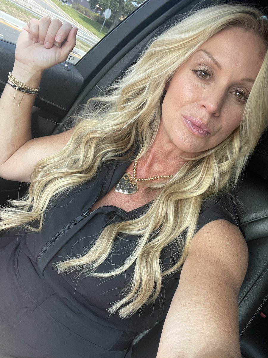 If we dated I’d send you selfies like this…is that okay?